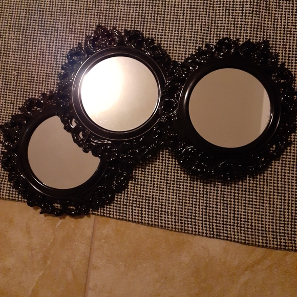 3 piece resin look mirrors